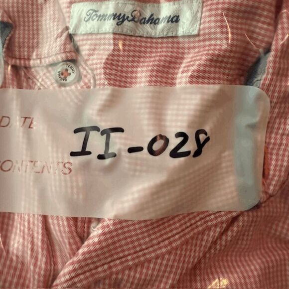Tommy Bahama Men's Plaid Button Down Shirt Pink White Size XL - Picture 7 of 7